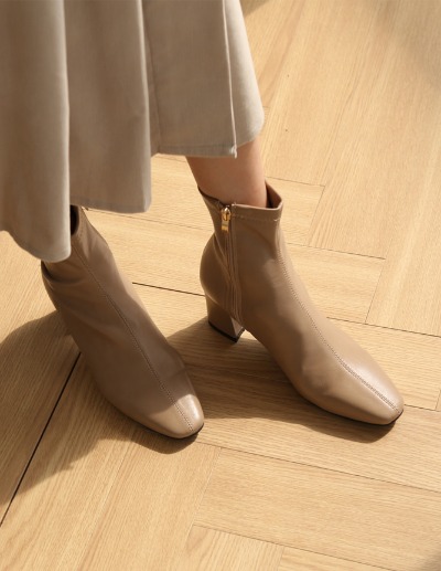 span ankle boots