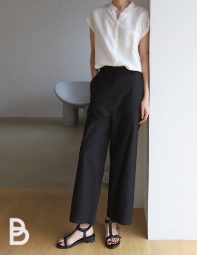 wide cropped pants