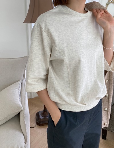 base three-quarter sleeve sweatshirt