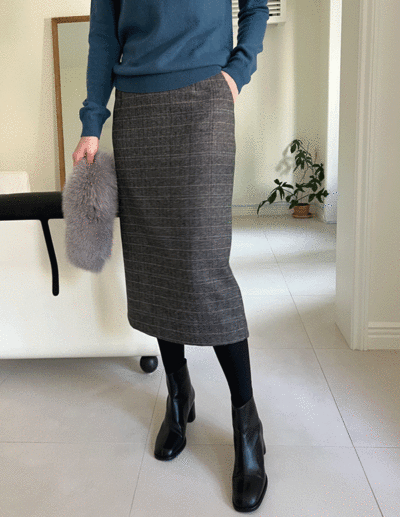 wool check skirt