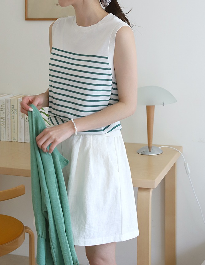 stripe knit sleeveless