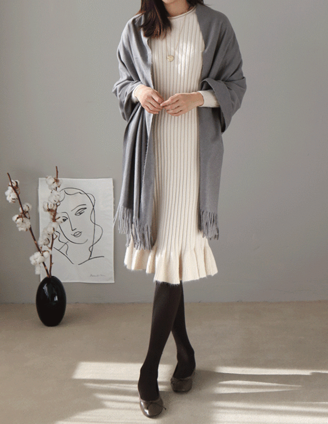 golji ruffle knit dress