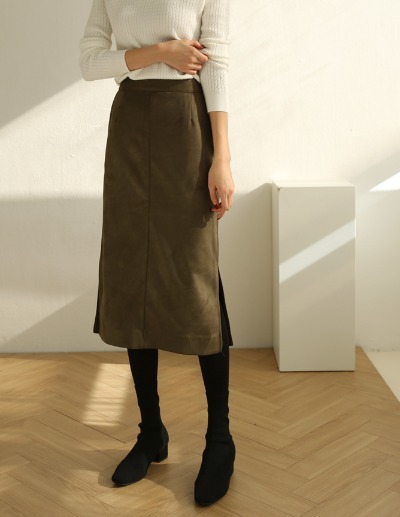 ain suede skirt